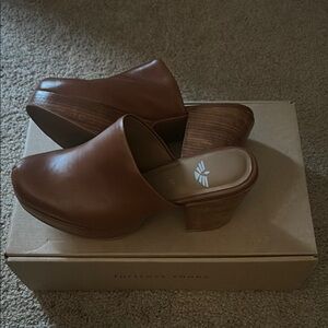 Brown Slip-On Clogs with Rounded Toe and Raised Heel